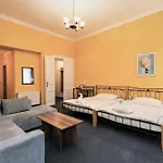 Boston 3* Karlsbad