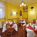 Boston Karlsbad
