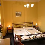 Boston Hotel