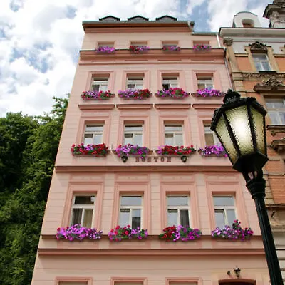 Boston Hotel