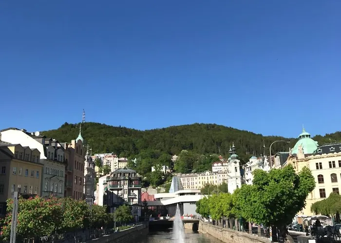 Boston Karlovy Vary